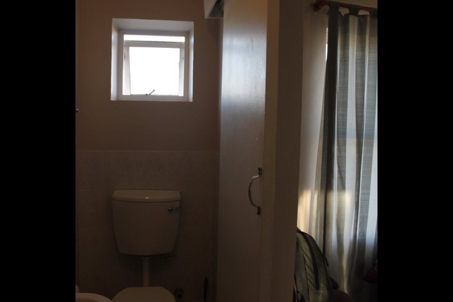 1 Bedroom Property for Sale in Strand Central Western Cape